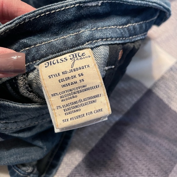Miss Me Jeans - Picture 3 of 3